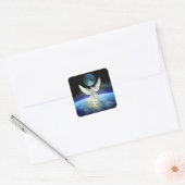 Dove of Peace over Planet Earth Vierkante Sticker (Envelop)