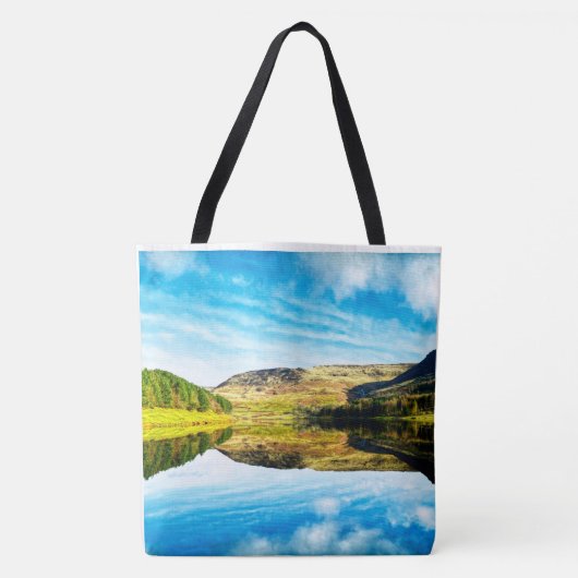 Dovestone Reservoir in de winter Tote Bag (Voorkant)