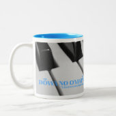 Dowa 2011_02 tweekleurige koffiemok (Links)