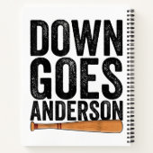 DOWN GOES ANDERSON GRAPPIG HONKBALGESCHENK ANDERSO NOTITIEBOEK (Achterkant)