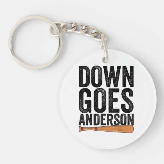 DOWN GOES ANDERSON GRAPPIG HONKBALGESCHENK ANDERSO SLEUTELHANGER (Voorkant)