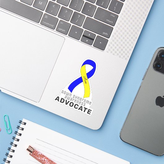 Down Syndrome Awareness Vinyl Sticker (Laptop met iPhone)