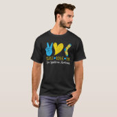 Down Syndrome Peace Love T21 Funny Blue Yellow zo T-shirt (Voorkant volledig)