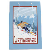 Downhhill Snow Skier - Snoqualmie Pass , WA Medium Cadeauzakje (Voorkant)