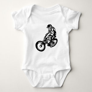 Downhill mountainbike rijder romper