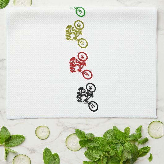 Downhill mountainbike sprong theedoek (Gevouwen)