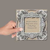 Downloadbaar  Elegant Kant Bijbelvers Feestdagenkaart