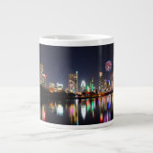 Downtown Austin Texas Night Skyline Fireworks Grote Koffiekop (Voorkant)