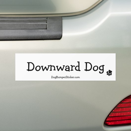 Downward Dog Bumpersticker (Op auto)