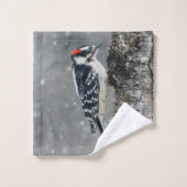 Downy Woodpecker in sneeuw - Originele foto Bad Handdoek (Wasdoekje)
