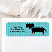 Doxie Boy met roze Stippen achtergrond Etiket (Insitu)