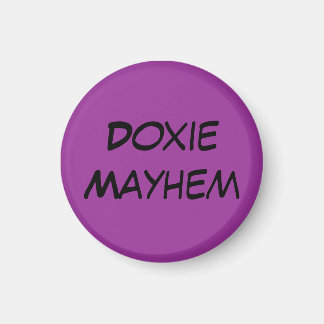Doxie Mayhem Magneet