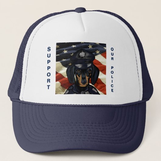 DOXIE PATROL TRUCKER PET (Voorkant)