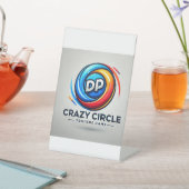 DP_Crazy_Circle: Iconisch voetstuk ontwerp Reclamebord Met Voetstuk (Insitu)