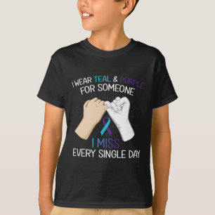 Draag Blauwgroen Paarse voor iemand die ik elke D T-shirt