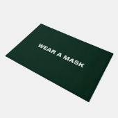 Draag een masker donkerdengroene aangepaste tekst deurmat (Schuin)
