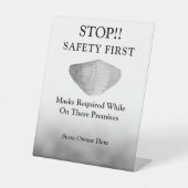 Draag Gezichtsmasker Grijze Zaken Reclamebord Met Voetstuk (Voorkant)