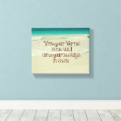 Draag uw zegeningen in Stone Quote Canvas Afdruk (Insitu (Houten vloer))