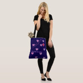 draag vreugde op het hart en pootafdrukken tote ru bag (Op model)