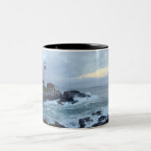 Draagse vuurtoren op zonsopgang tweekleurige koffiemok (Center)