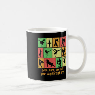 Draai en draai je een weg door het leven Funny D Koffiemok