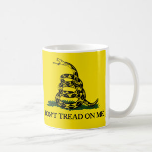 Draai me niet tegen de vlag van Gadsden Koffiemok