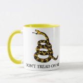 Draai me niet tegen Mok Snake (Links)