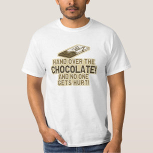 Draai over het chocolade t-shirt