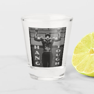 Draaien van de spieren Man Shot Glas