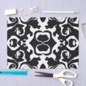 Draaiend patroon in zwart en wit tissuepapier (Craft)
