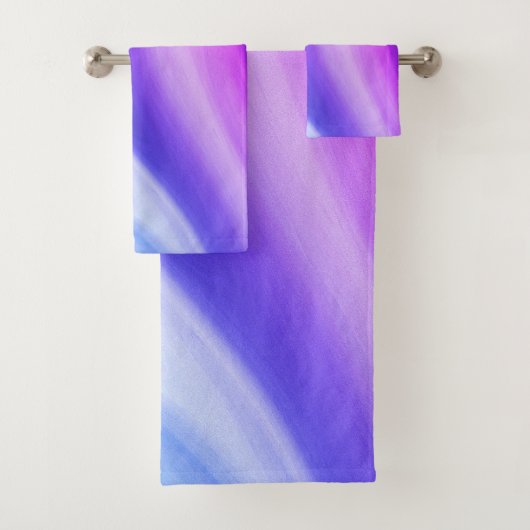 Draaiende paarsen bad handdoek (Insitu)