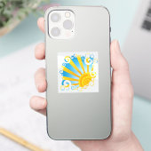 Draaiende Wolken Boven Zon Explosie Sticker (Telefoon)