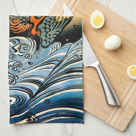 Draak en golven I Theedoek (Quarter Fold)