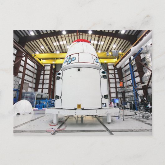 Draak maakt zich klaar om opnieuw te bevoorraden briefkaart (Voorkant)