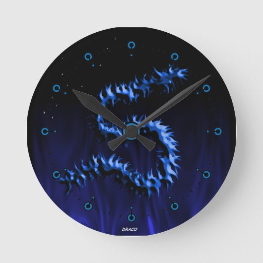 Draco Dragon Medium Clock Ronde Klok (Voorkant)