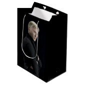 Draco Malfoy Arms Crossed Medium Cadeauzakje (Voorkant Gekanteld)