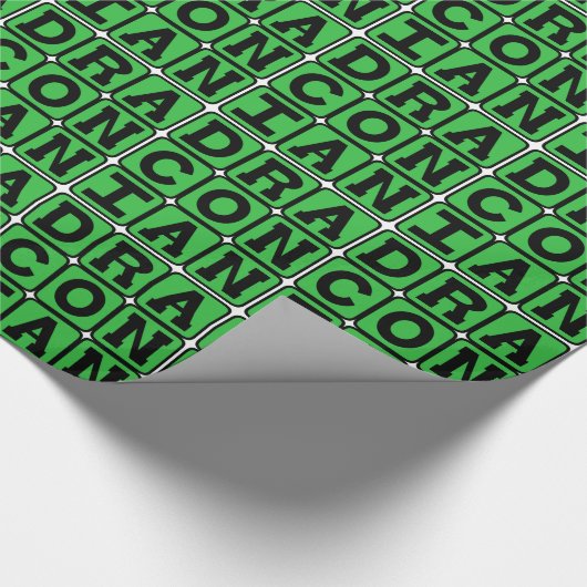 Draconisch, uitzonderlijk hard en ernstig cadeaupapier (Hoek)