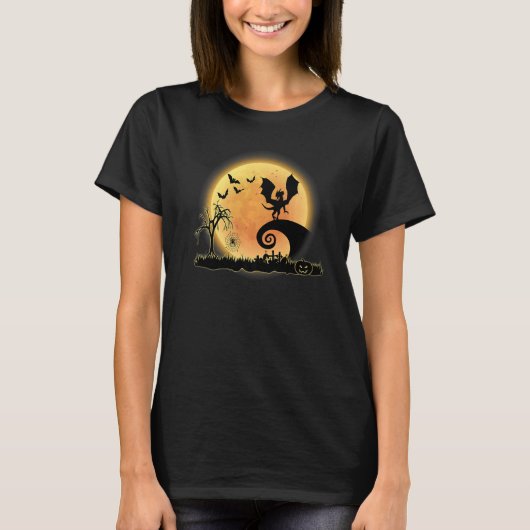 Dragon and Moon Scary Halloween Costume T-shirt (Voorkant)
