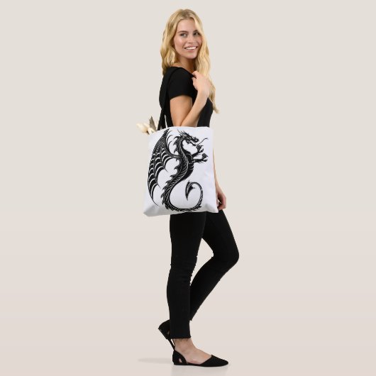 Dragon Black Shape Tattoo Stijl Tote Bag (Op model)