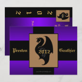 Dragon Crest Paarse Senior Afstuderen Invitation Kaart (Voorkant / Achterkant)