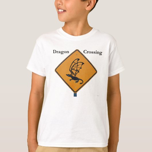 Dragon Crossing T-shirt (Voorkant)