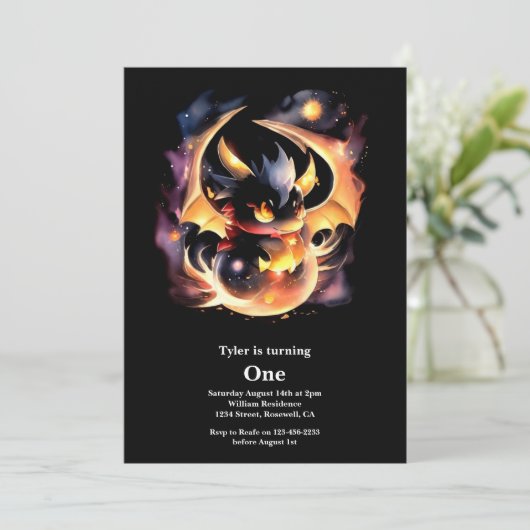 Dragon eerste verjaardag kaart (Staand voorkant)