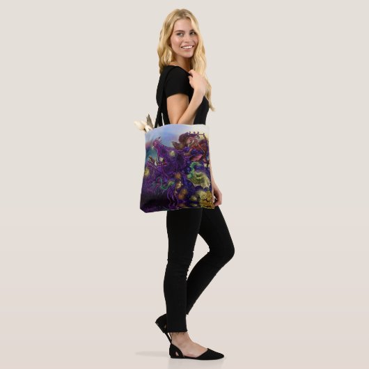 Dragon Enchantment Tote Bag (Op model)