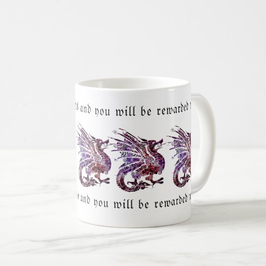 Dragon Fear Quotes – Omarm moed en kracht Koffiemok (Voorkant rechts)