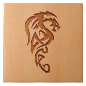Dragon gegraveerd op houteffect tegeltje (Voorkant)