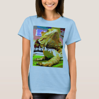 Dragon gemonteerd op rag T-shirt