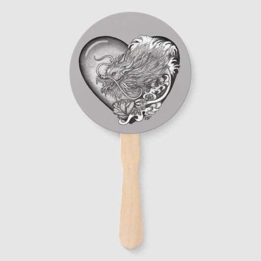 Dragon Heart Handwaaier (Voorkant)
