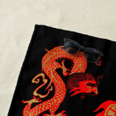 Dragon Holiday Rood en Zwart Strandlaken (In situ)