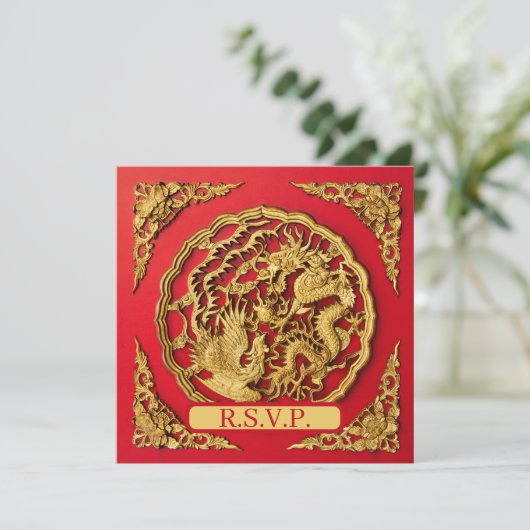 Dragon Phoenix Red Gold Chinese Wedding RSVP Kaart (Staand voorkant)