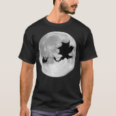 Dragon Pulls Sleigh For Santa In The Night T-shirt (Voorkant)